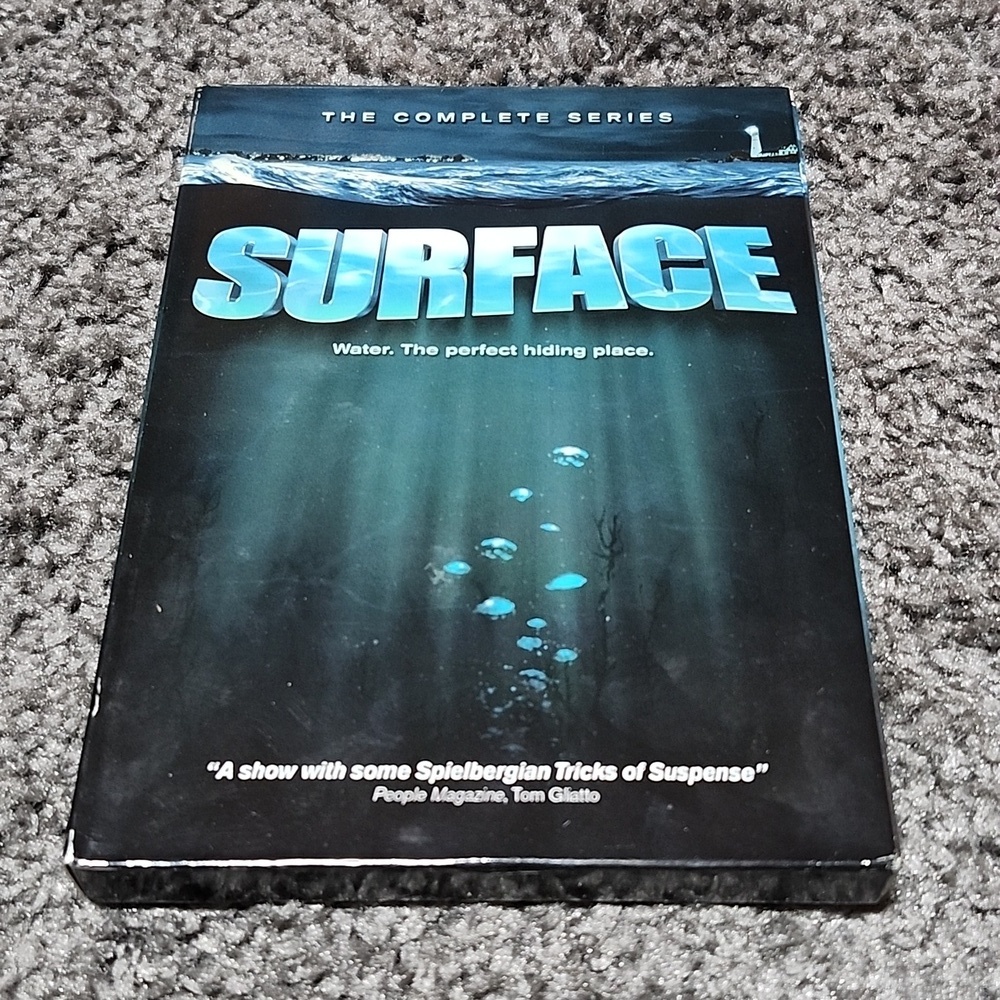 SURFACE THE COMPLETE SERIES 4-DISC DVD SET